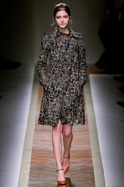 Look 38